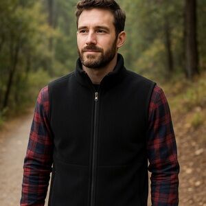 REI Men’s Black Full Zip Fleece Vest Outdoor Hiking Cabincore Layer M Cozy Comfy